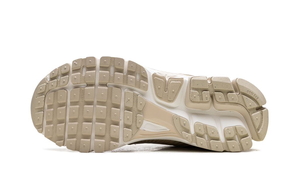 Nike Zoom Vomero 5 Beach Light Khaki (W) 6