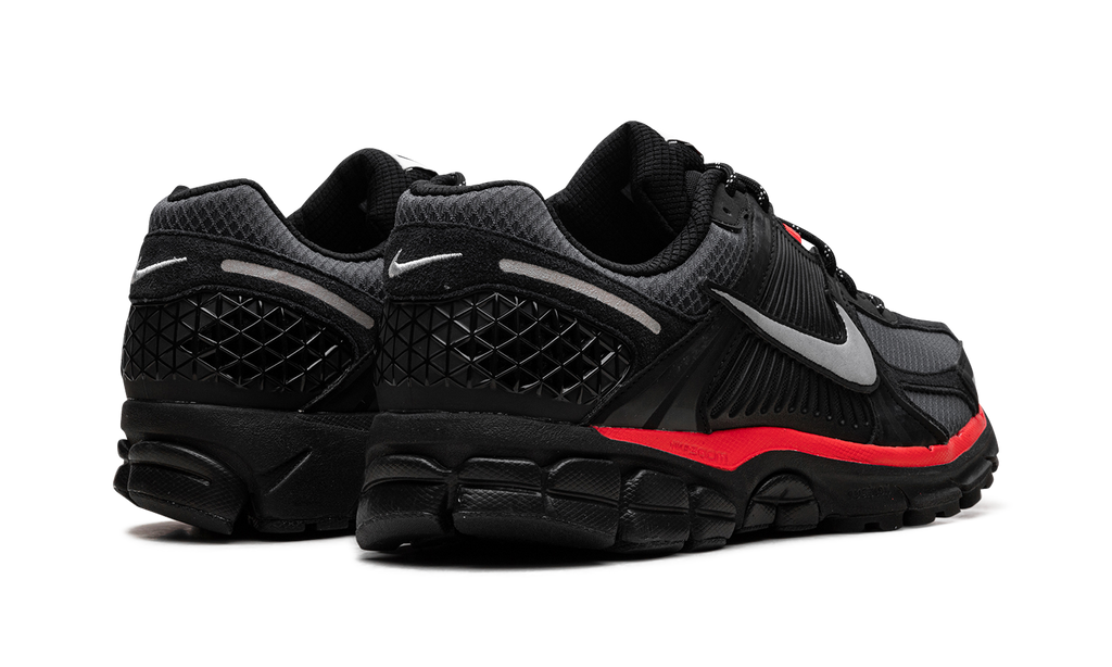 Nike Zoom Vomero 5 Black Metallic University Red 4
