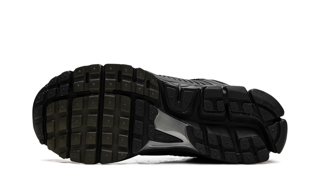 Nike Zoom Vomero 5 Black Sequoia 6
