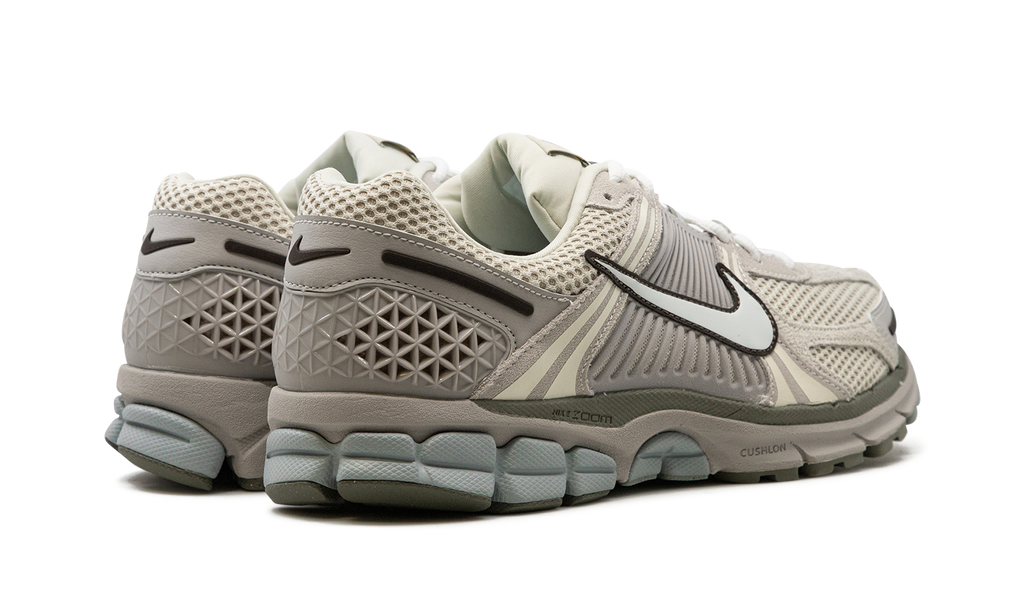 Nike Zoom Vomero 5 SE Light Orewood Brown 4