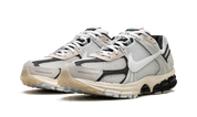 Nike Zoom Vomero 5 Supersonic Light Bone Black 3