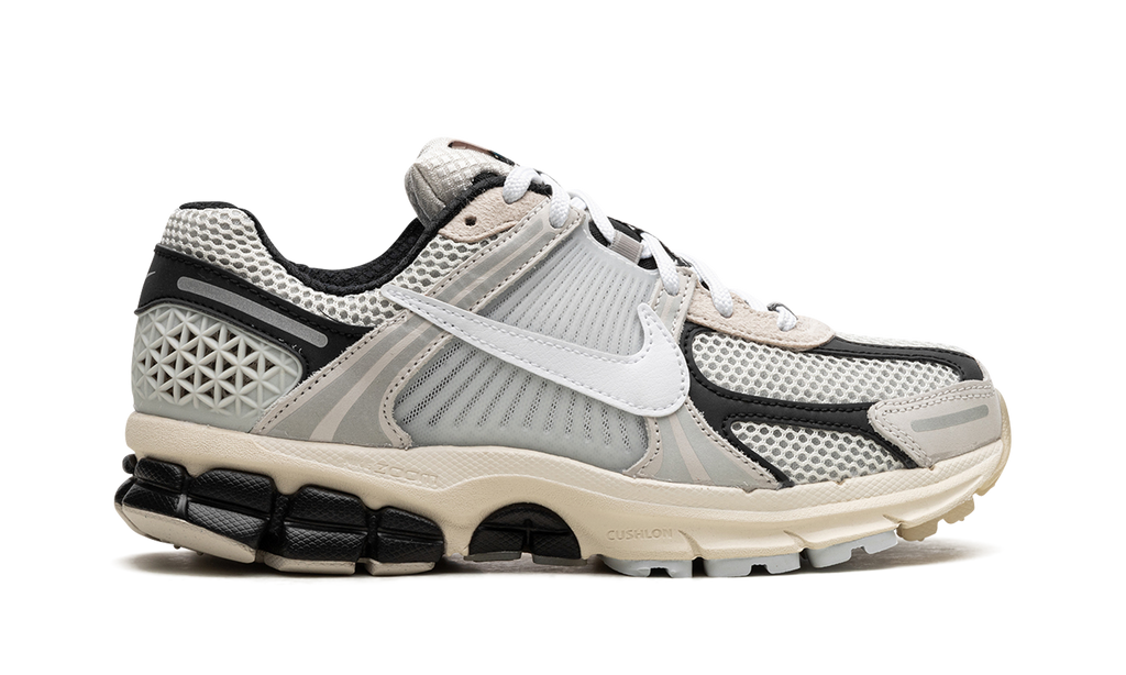 Nike Zoom Vomero 5 Supersonic Light Bone Black 7
