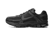 Nike Zoom Vomero 5 Triple Black 1
