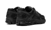 Nike Zoom Vomero 5 Triple Black 4