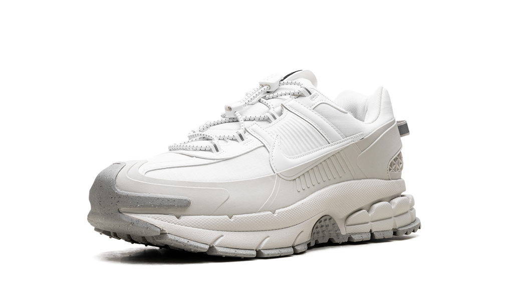 Nike Zoom Vomero Roam Summit White Light Bone Light Iron Ore 5