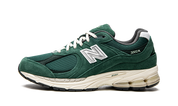 New Balance 2002R Nightwatch Green