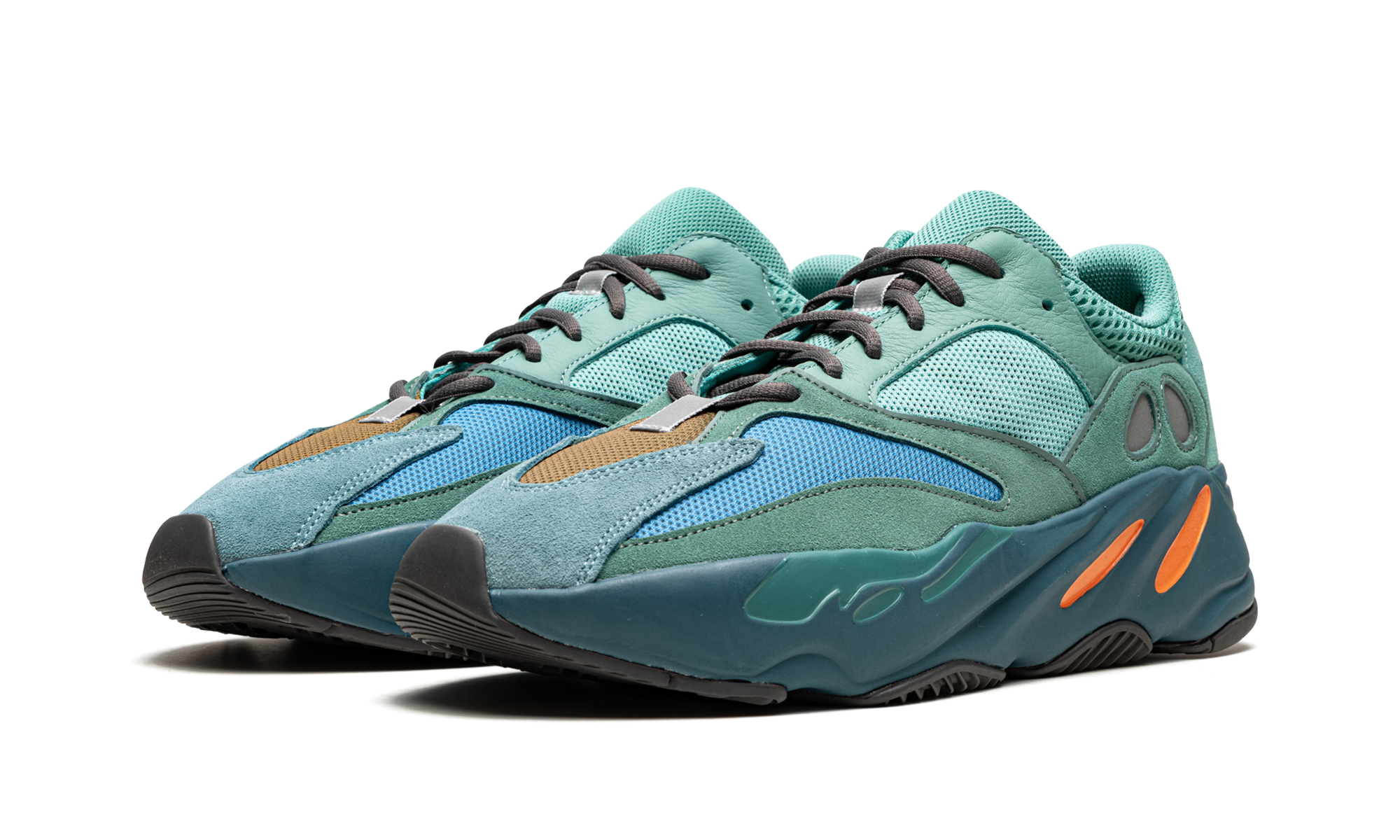 Yeezy Boost 700 V1 Faded Azure 3