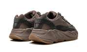 Yeezy Boost 700 V2 Mauve 4