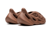Yeezy Foam RNNR Flax 4