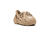 Yeezy Foam RNNR Mist (Infants) 8