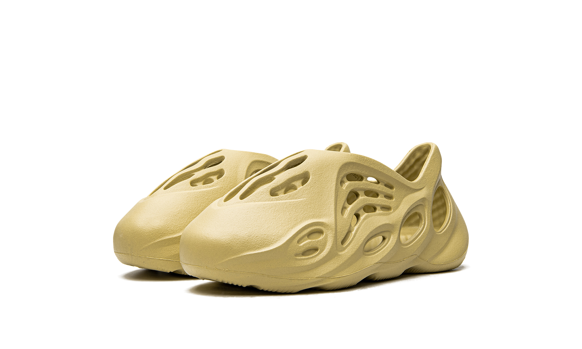Yeezy Foam RNNR Sulfur (Kids) 3
