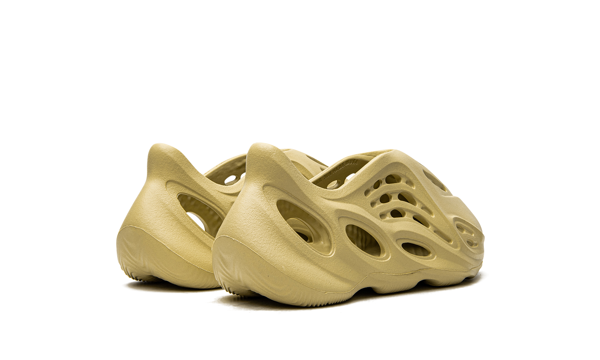 Yeezy Foam RNNR Sulfur (Kids) 4
