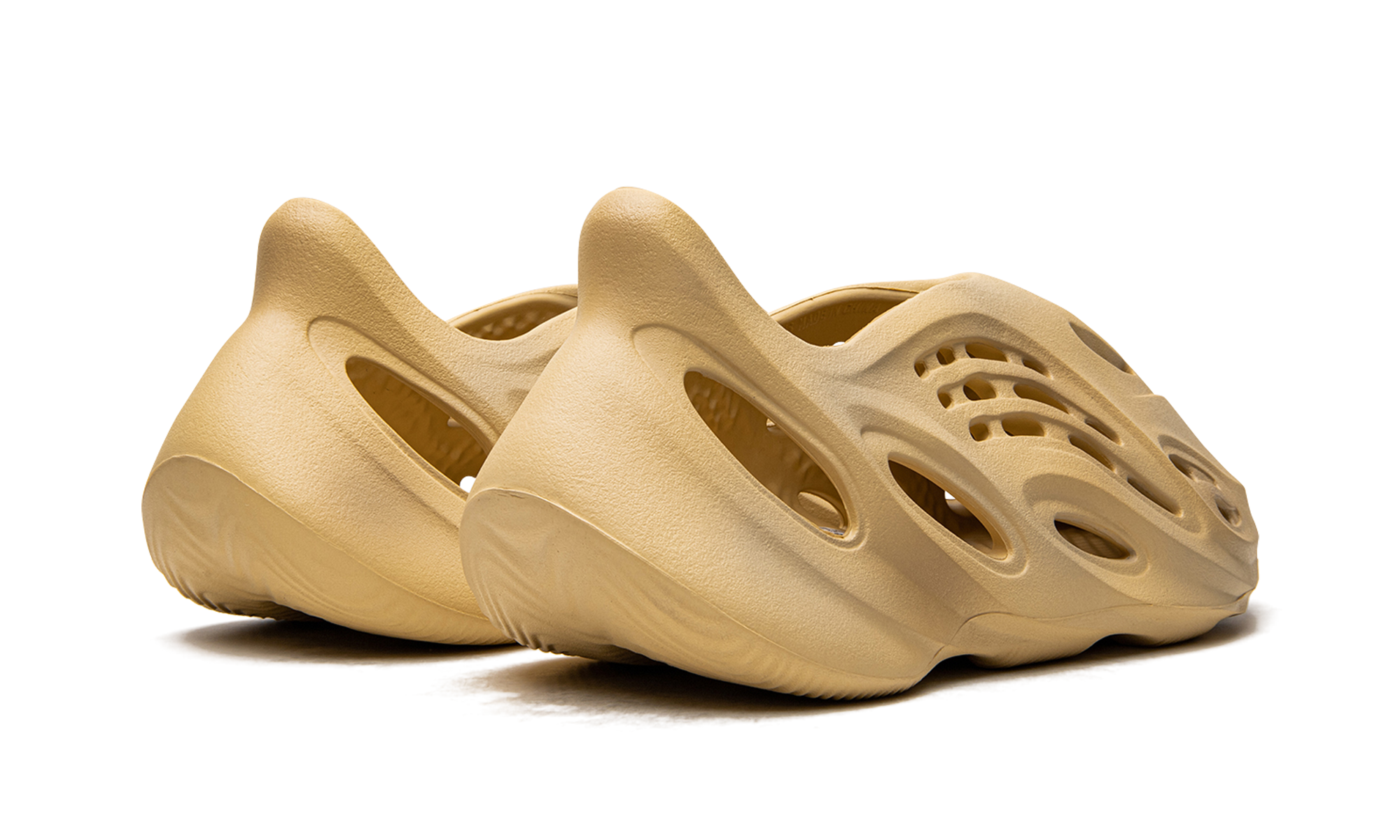 Yeezy Foam RNR Desert Sand 4