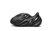 Yeezy Foam RNR Onyx (Kids) 2