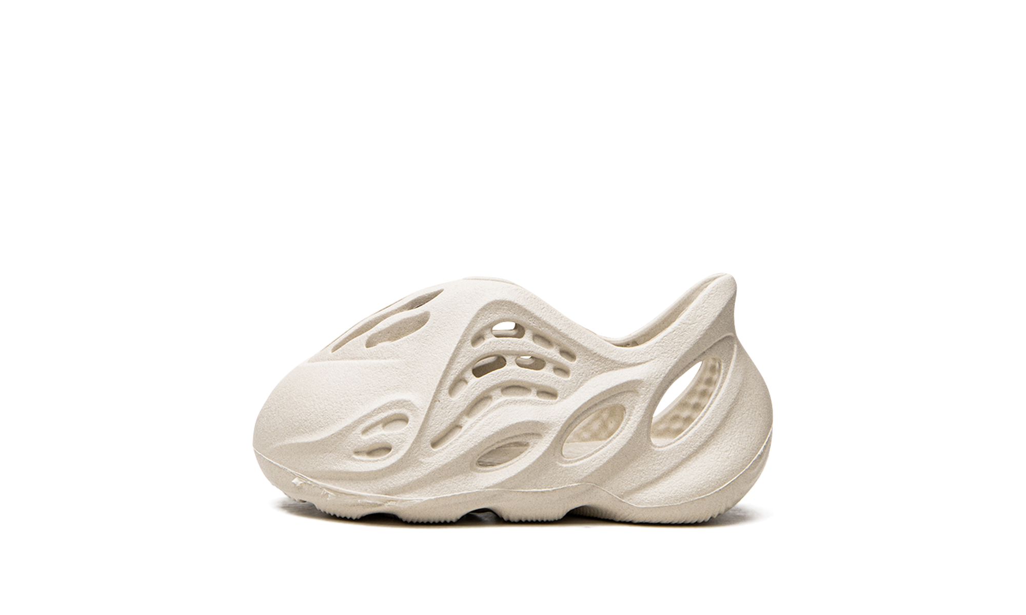 Yeezy Foam RNR Sand (Infants) 1