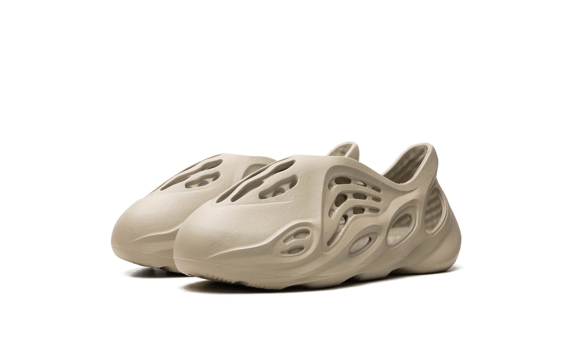 Yeezy Foam RNR Stone Salt (Kids) 3