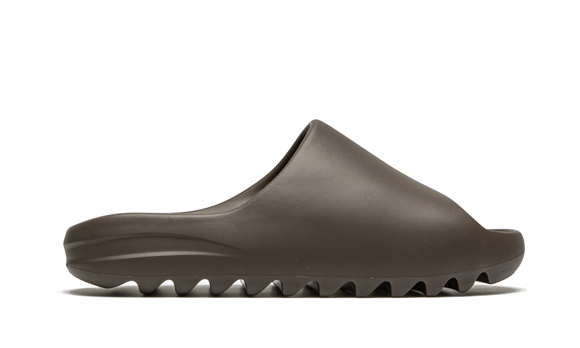 Yeezy Slide Soot (2021) 7