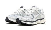 Nike Zoom Vomero 5 Photon Dust (W)