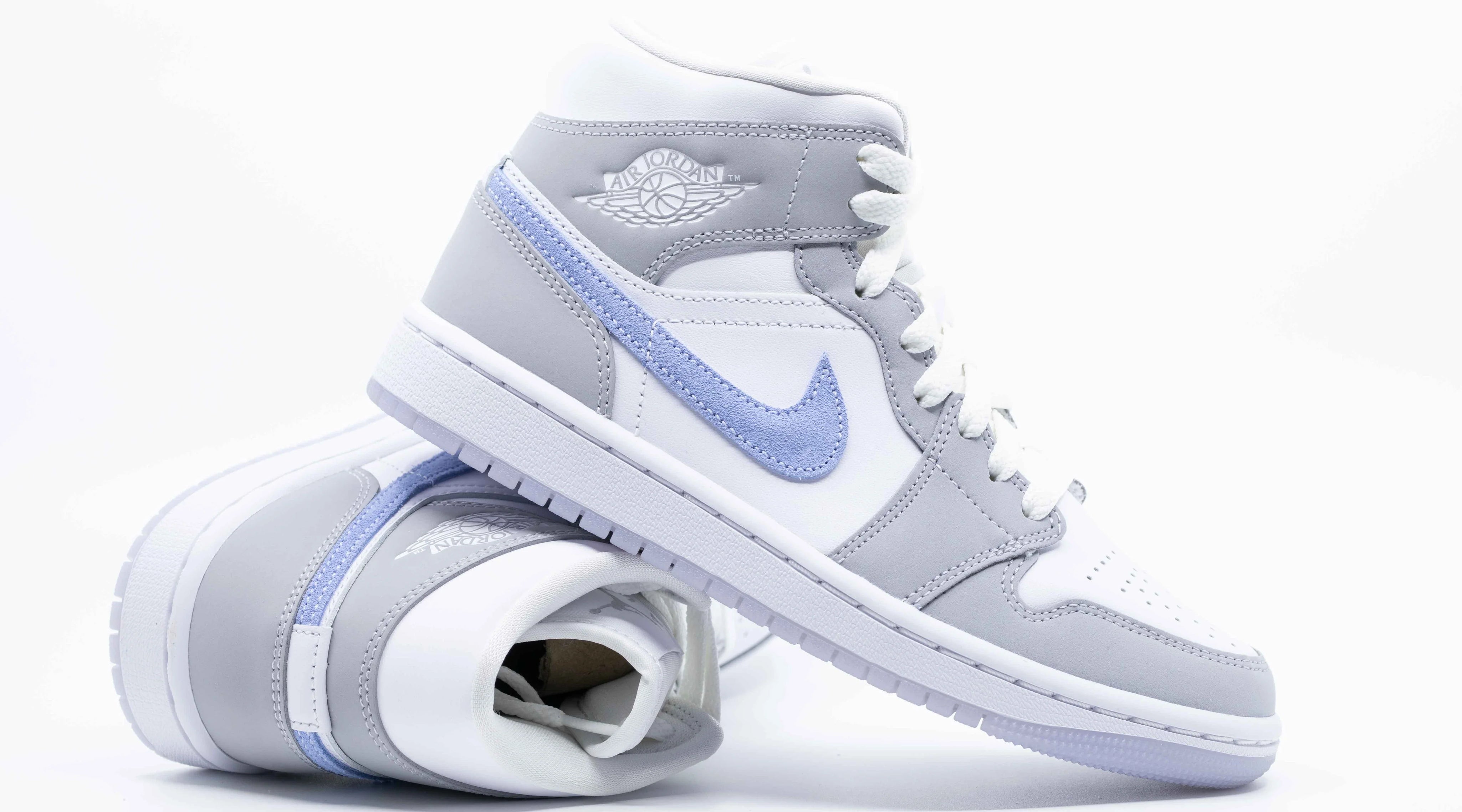 Air Jordan 1 Mid