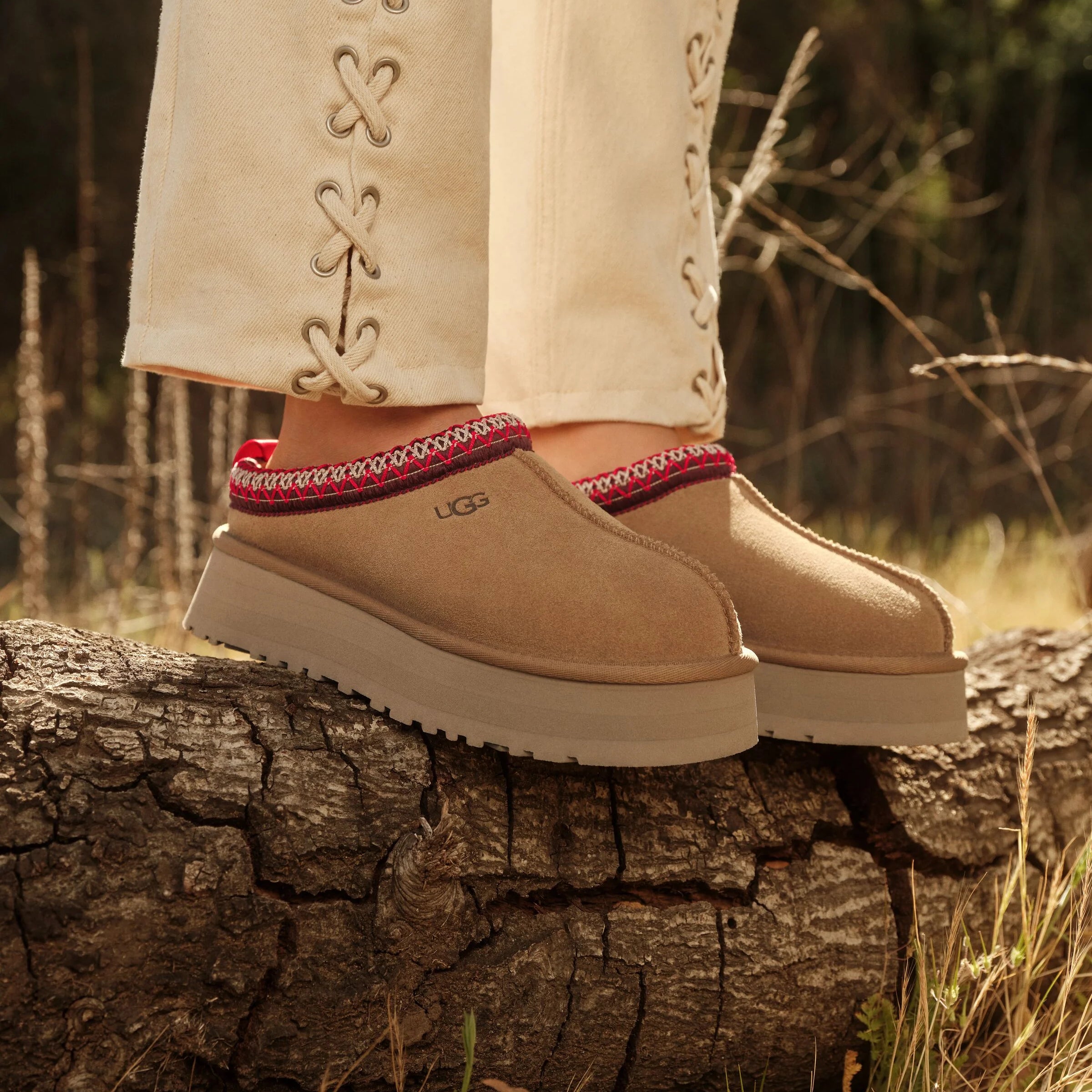 UGG