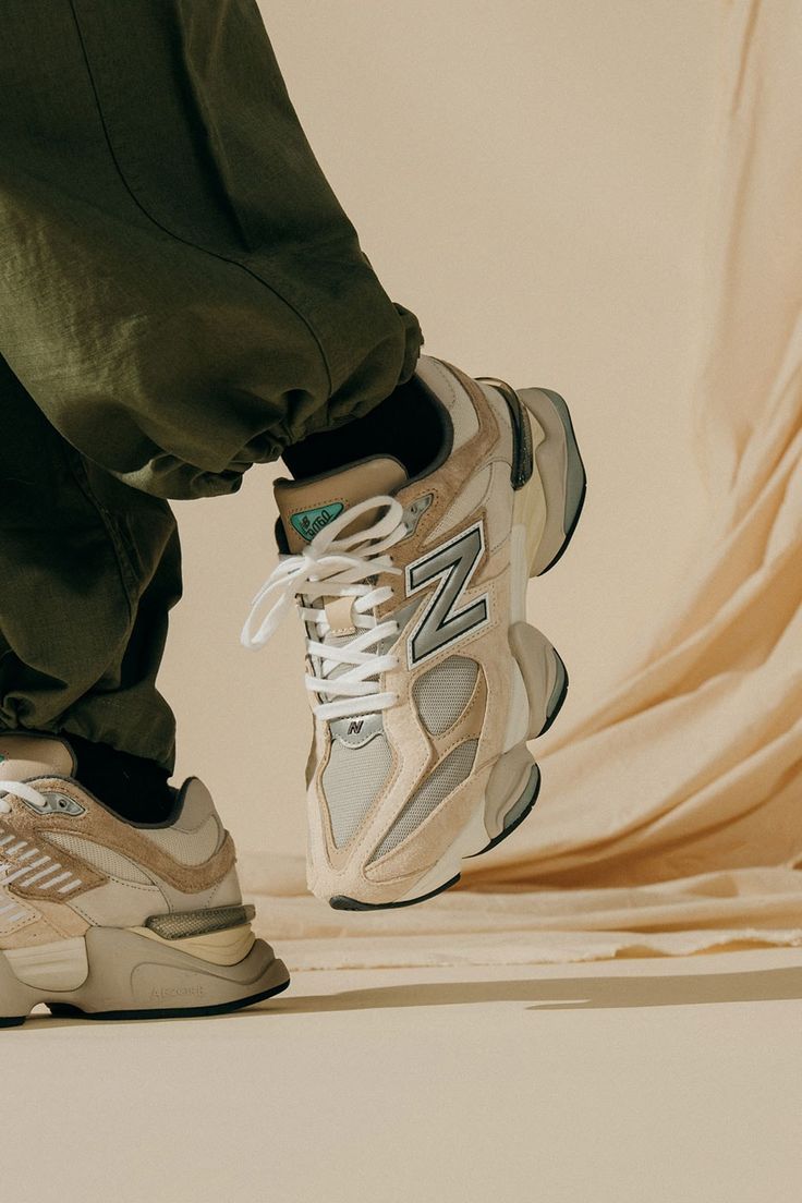 New Balance 9060