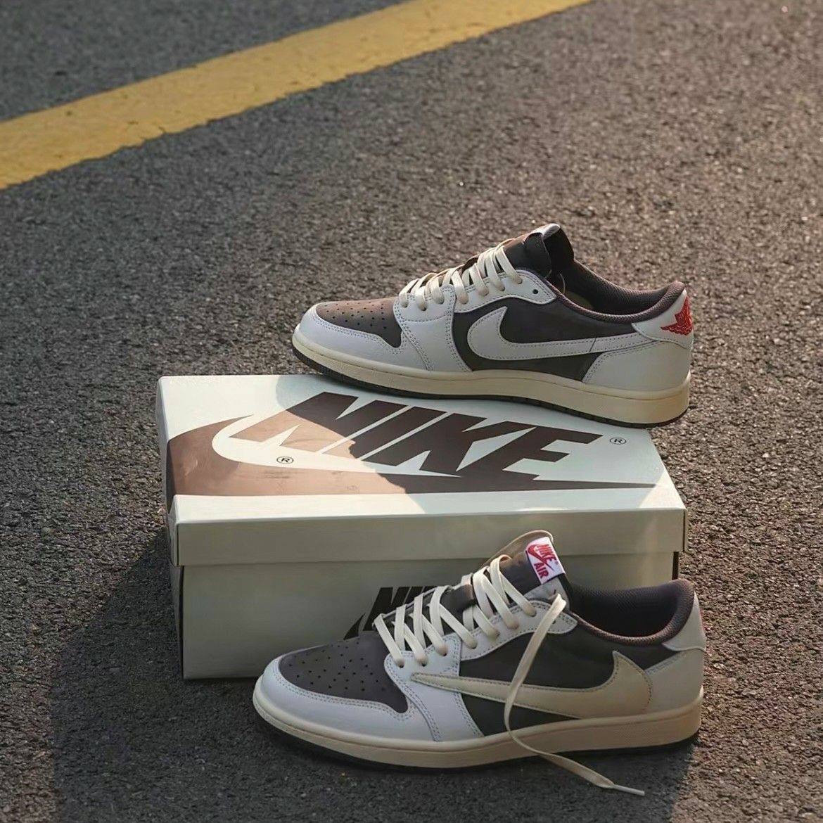 Nike x Travis Scott