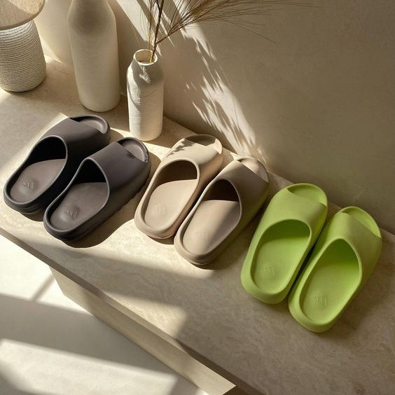 Yeezy Slide