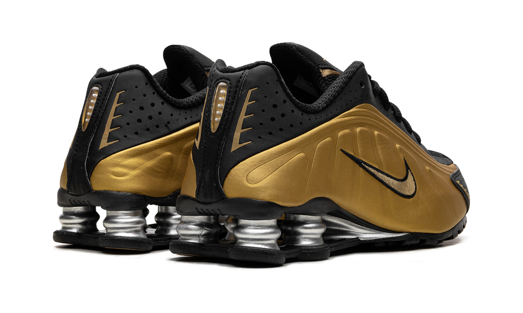 Nike Shox R4 Black Metallic Gold (W)