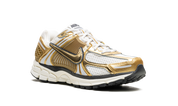Nike Zoom Vomero 5 'Metallic Gold' (W)