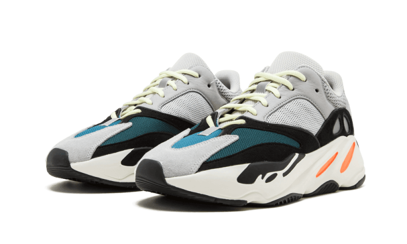 Adidas Yeezy 700 Wave Runner Solid Grey 2