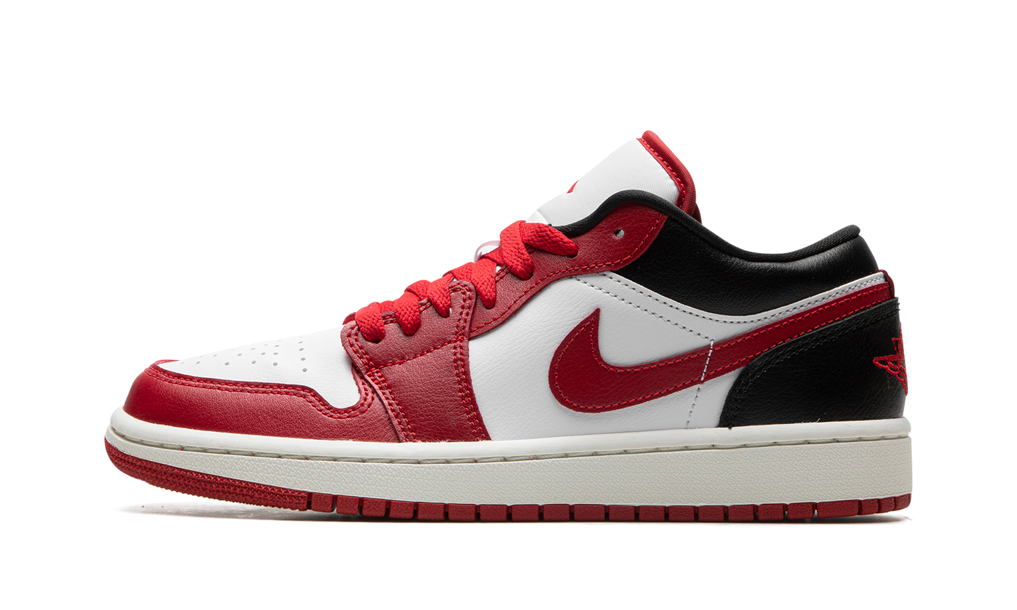 Air Jordan 1 Low Reverse Black Toe