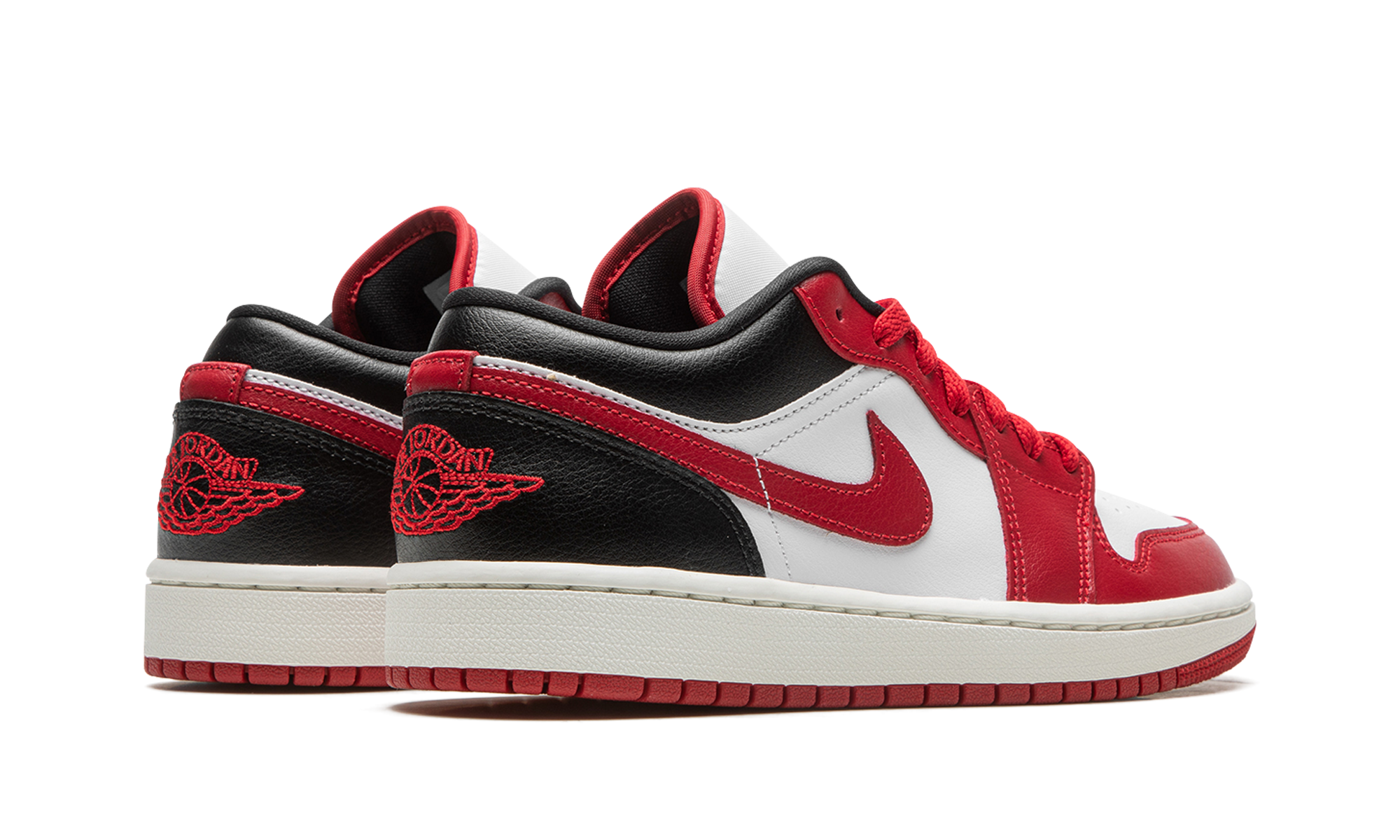 Air Jordan 1 Low Reverse Black Toe