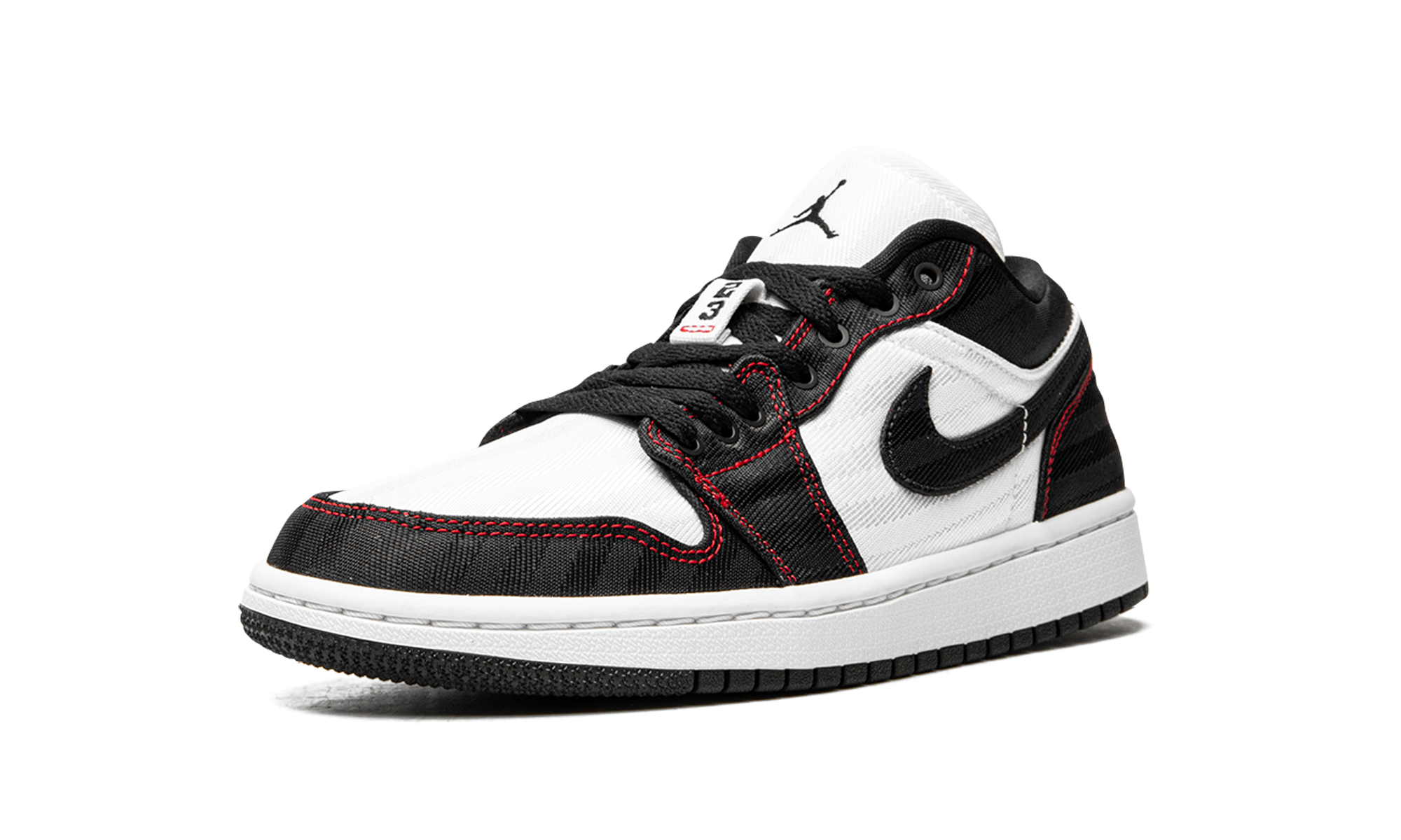 Air Jordan 1 Low SE Utility 4