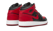 Air Jordan 1 Mid Banned (2020) (GS) 4