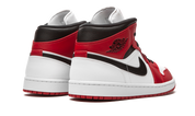 Air Jordan 1 Mid Chicago (2020) 4