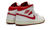 Air Jordan 1 Mid Dune Red