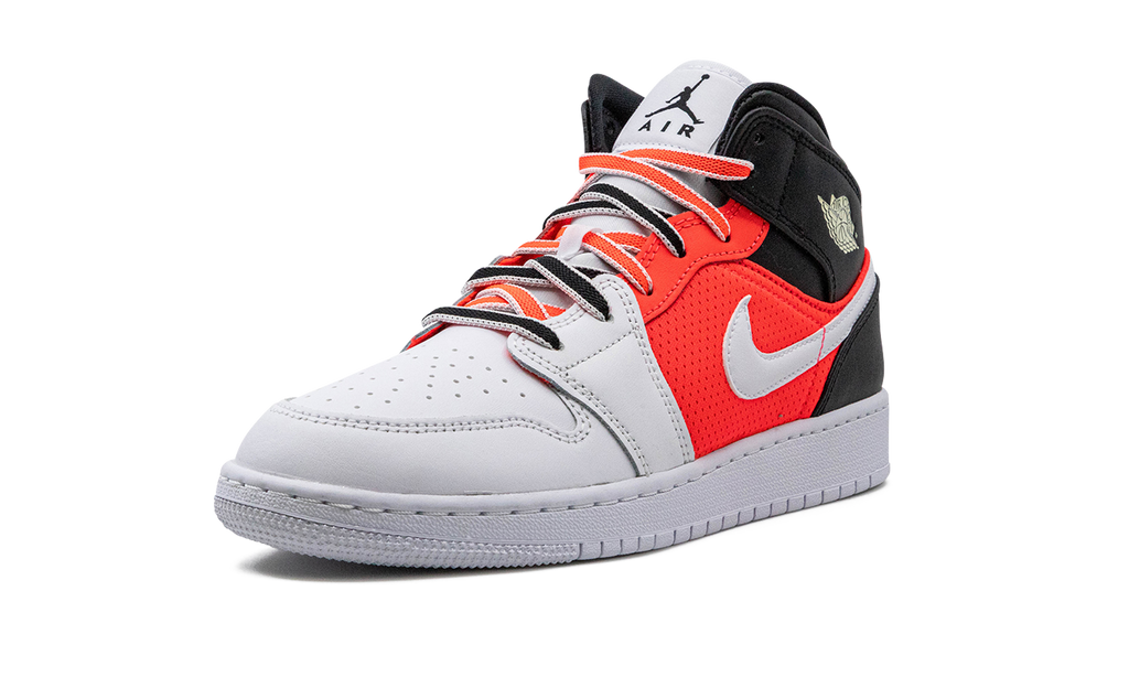 Air Jordan 1 Mid SE Infrared 23 (GS) 5