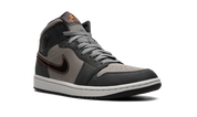 Air Jordan 1 Mid SE Night Stadium 8