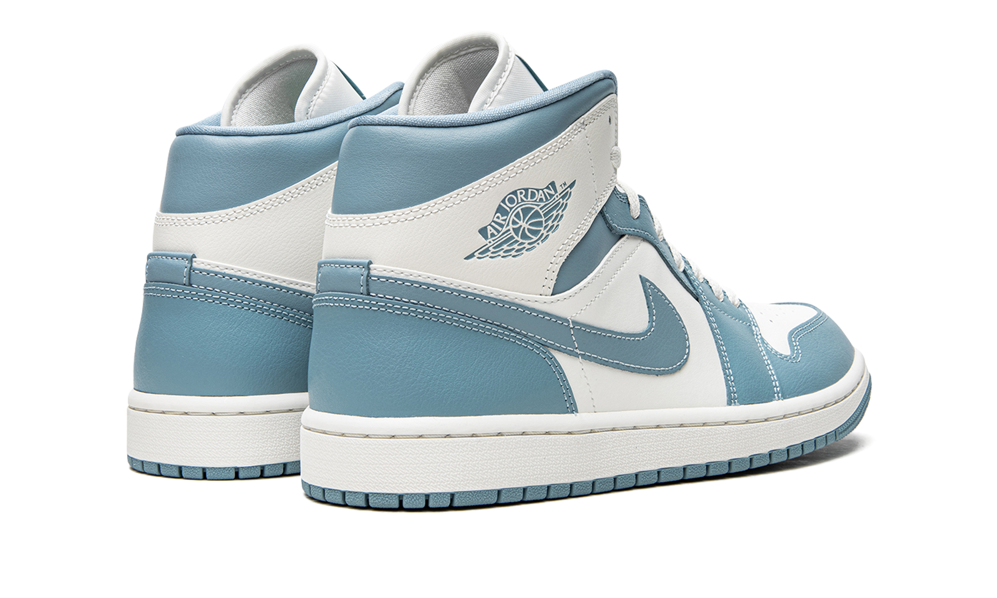 Air Jordan 1 Mid UNC (2022) 3