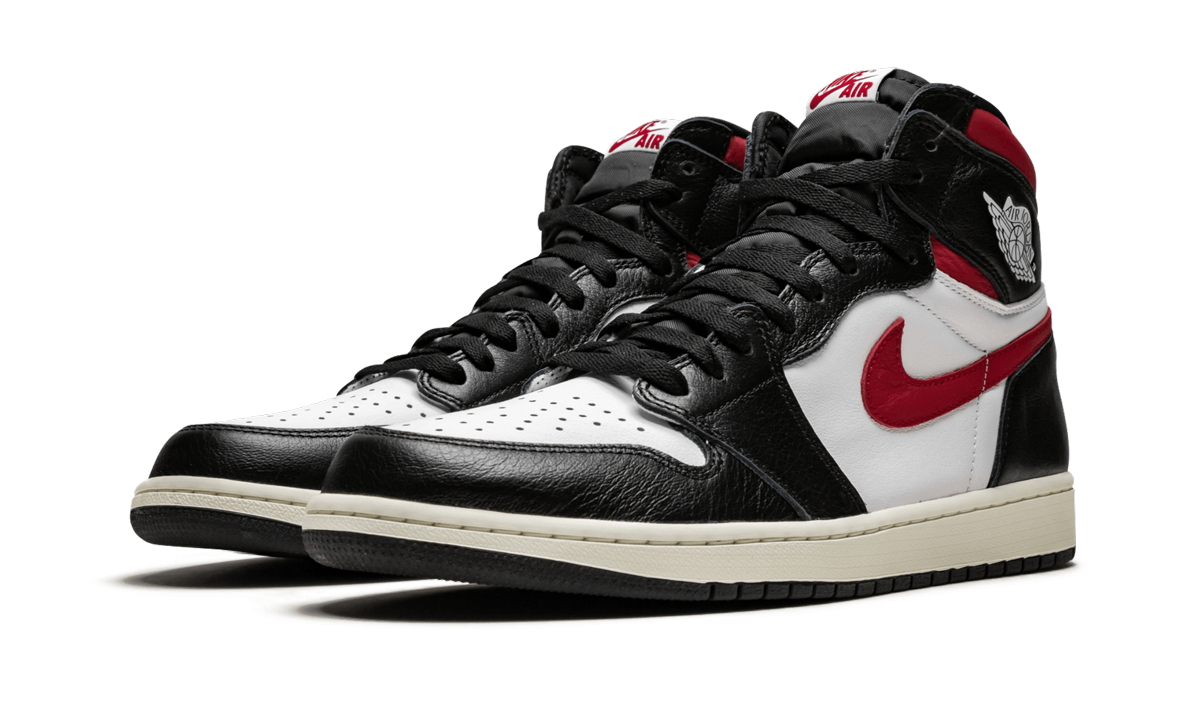 Air Jordan 1 Retro High OG 'Gym Red' 3