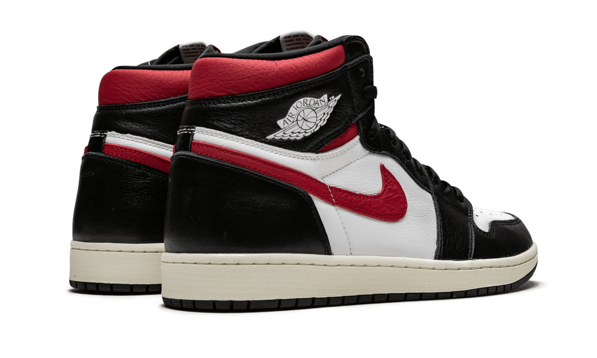 Air Jordan 1 Retro High OG 'Gym Red' 4