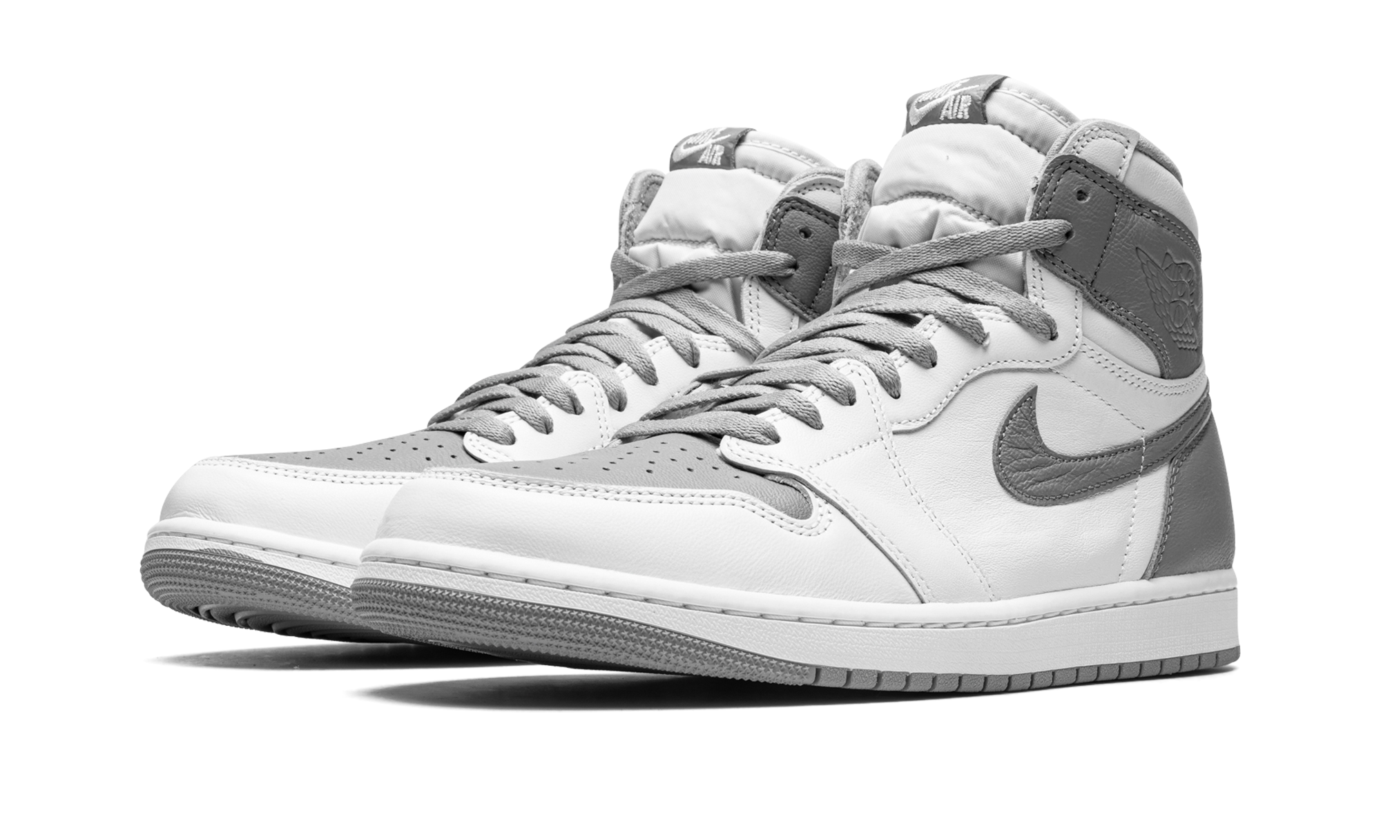 Air Jordan 1 Retro High OG Stealth 1