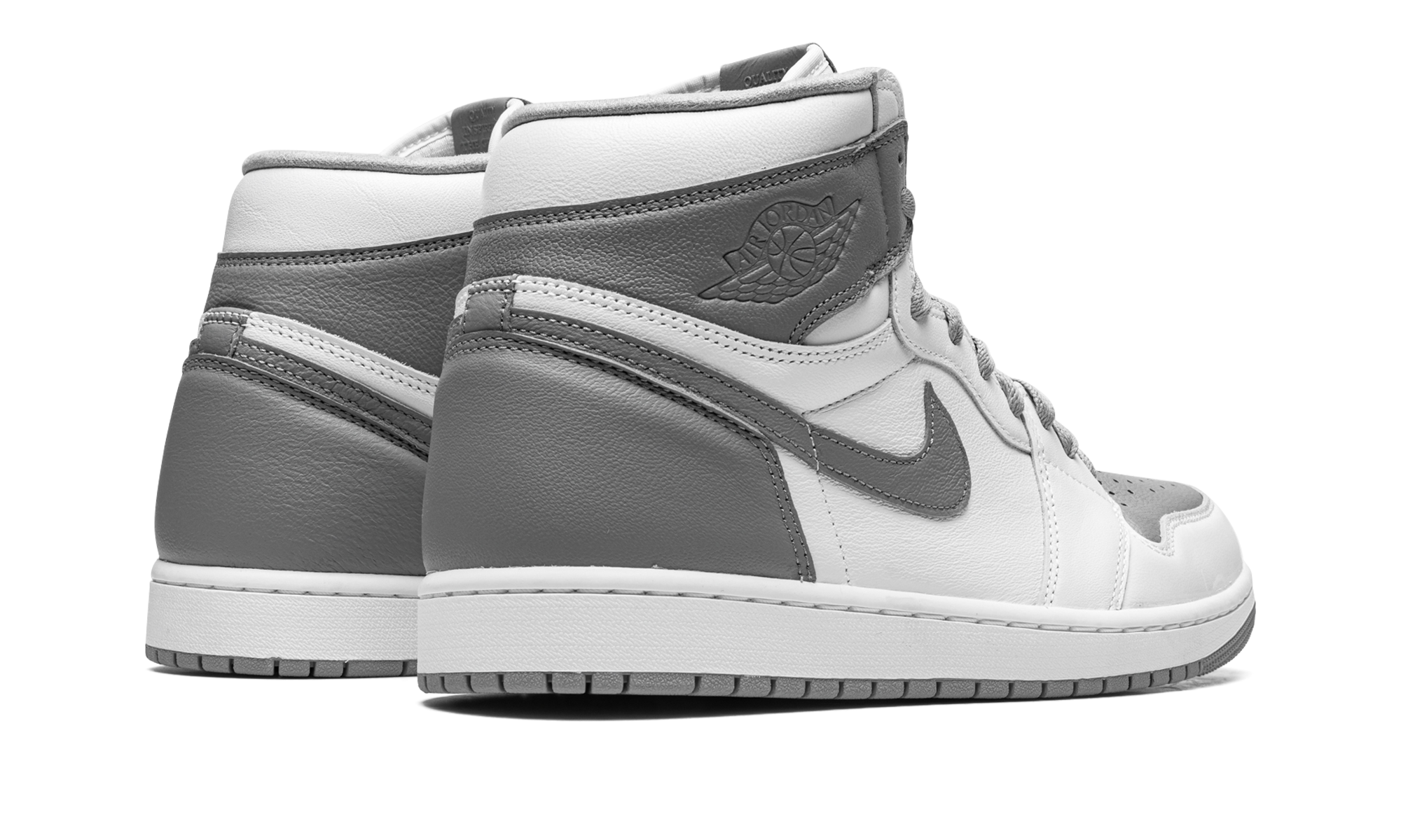 Air Jordan 1 Retro High OG Stealth