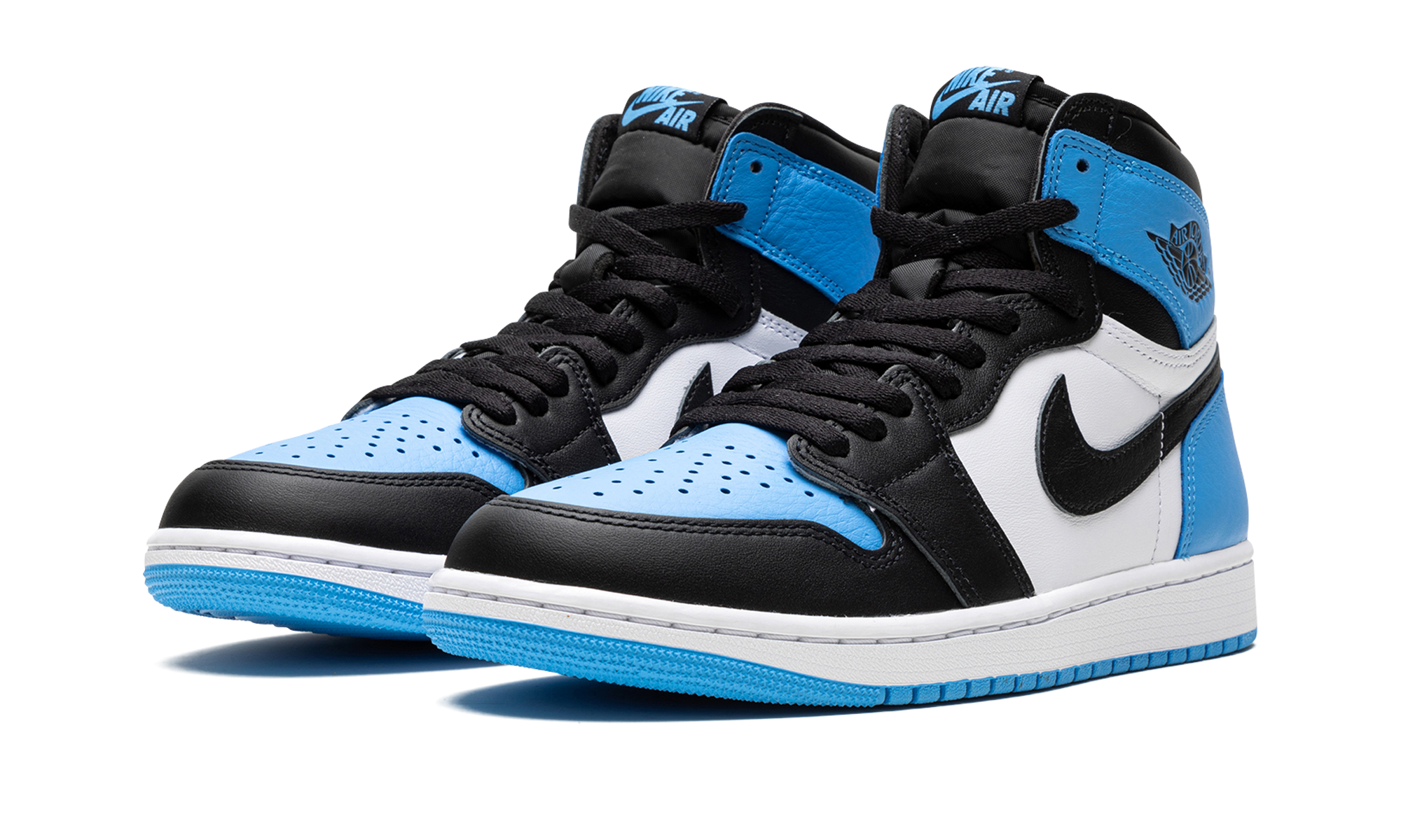 Air Jordan 1 Retro High OG UNC TOE (2023) 3