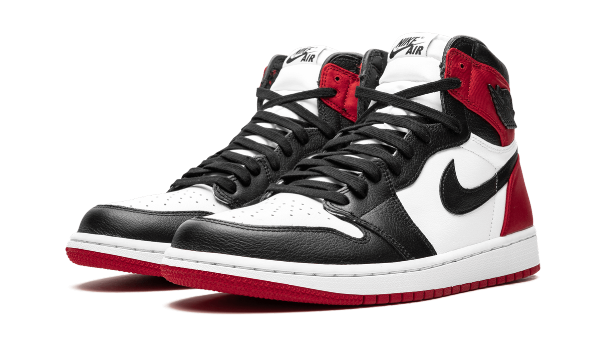 Air Jordan 1 Retro High Satin Black Toe 10