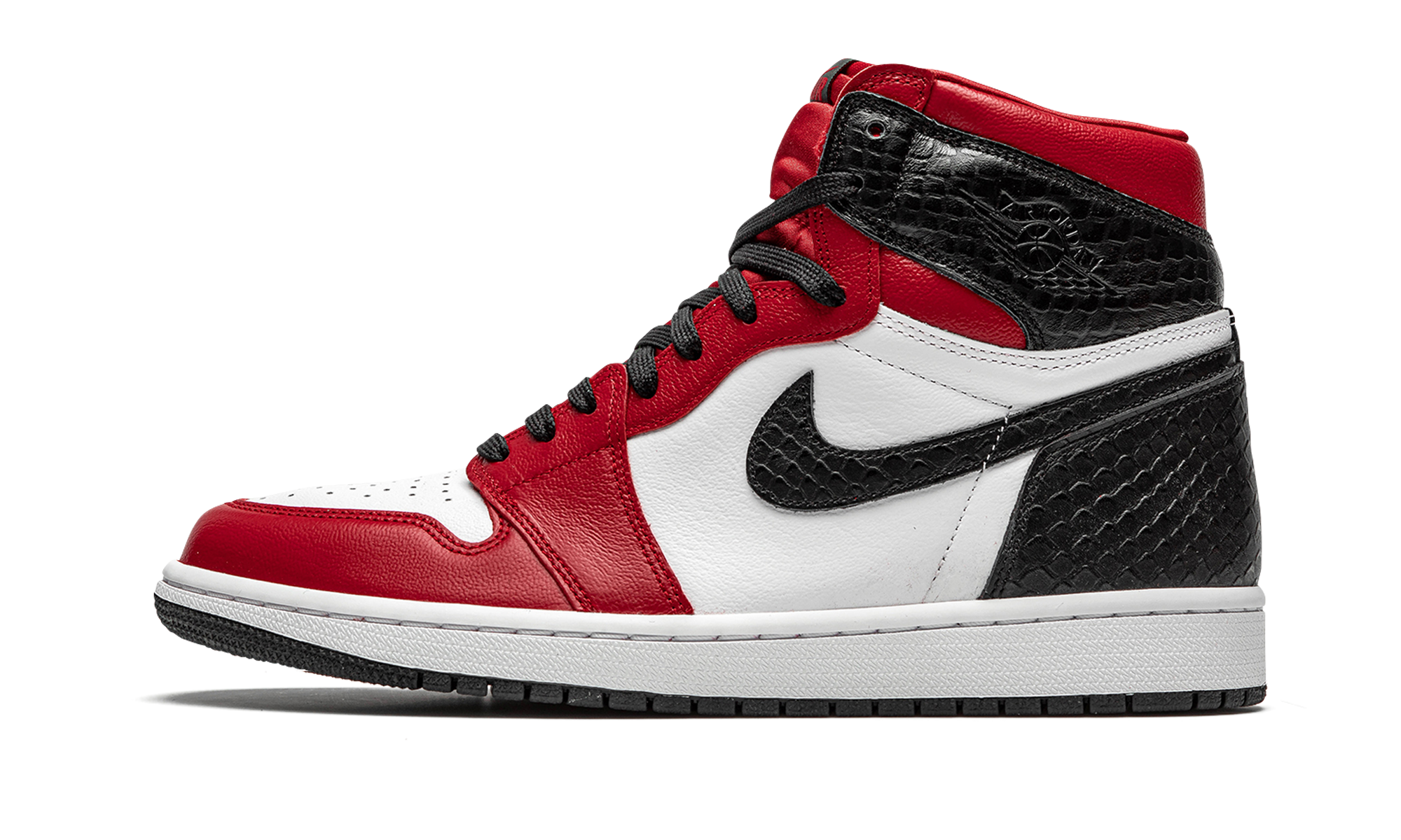 Air Jordan 1 Retro High Satin Snake Chicago 5