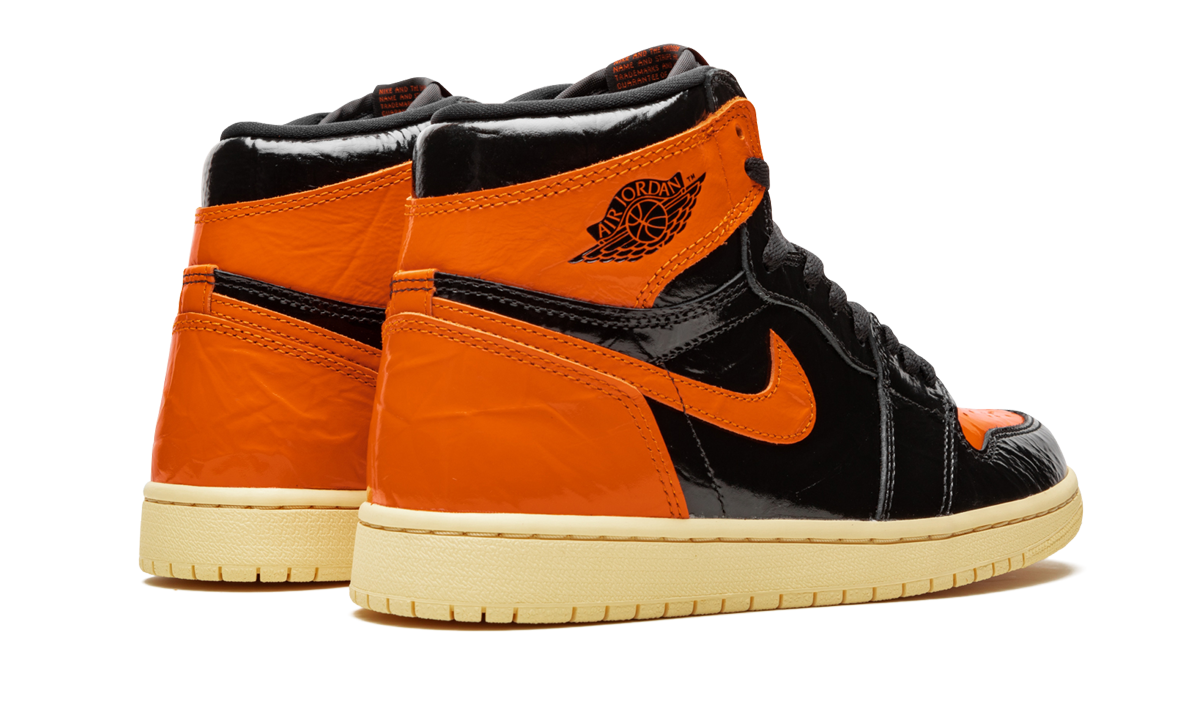 Air Jordan 1 Retro High Shattered Backboard 3.0 4