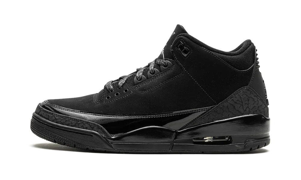 Air Jordan 3 Black Cat (2025) 1