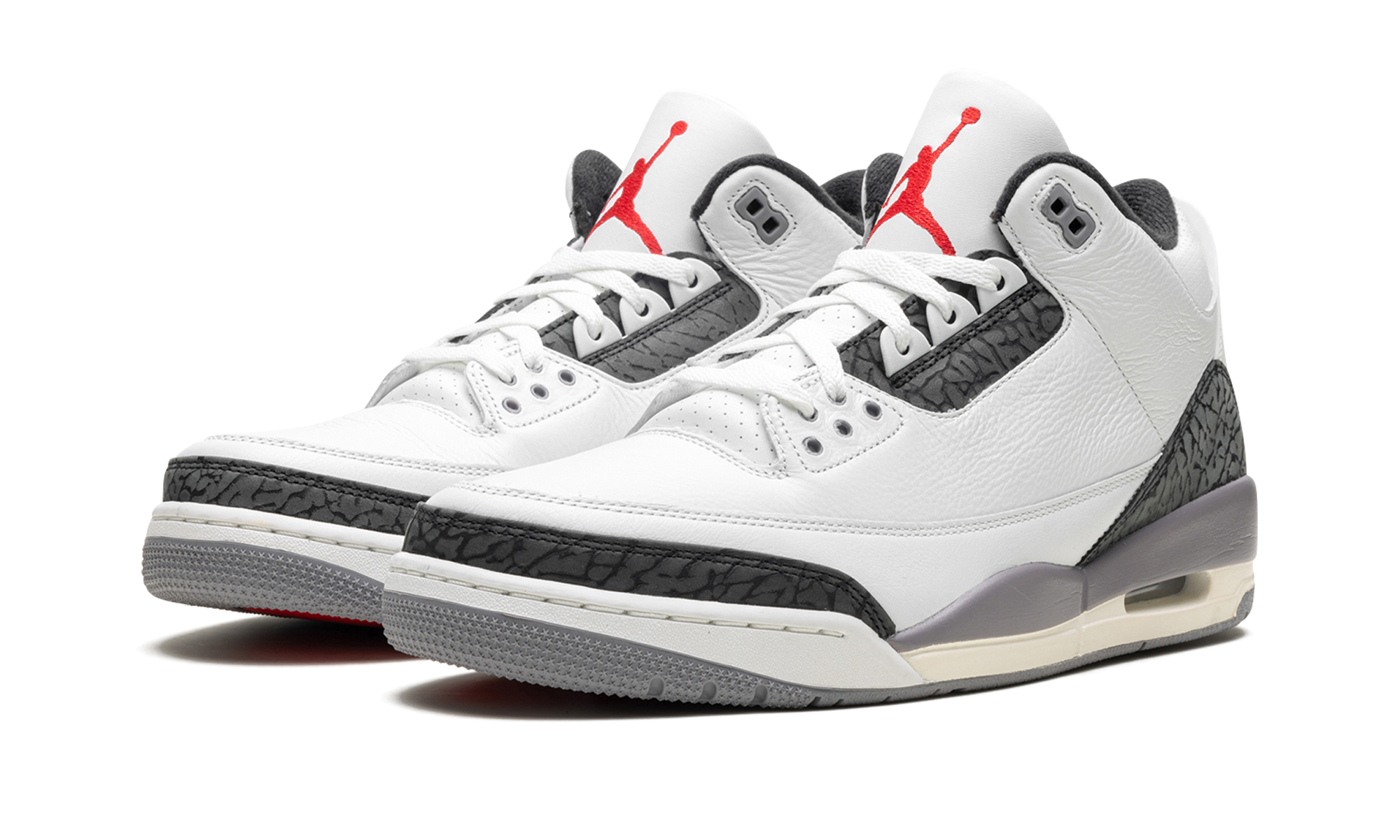 Air Jordan 3 Cement Gray 3