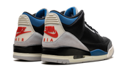 Air Jordan 3 OG Rare Air 4